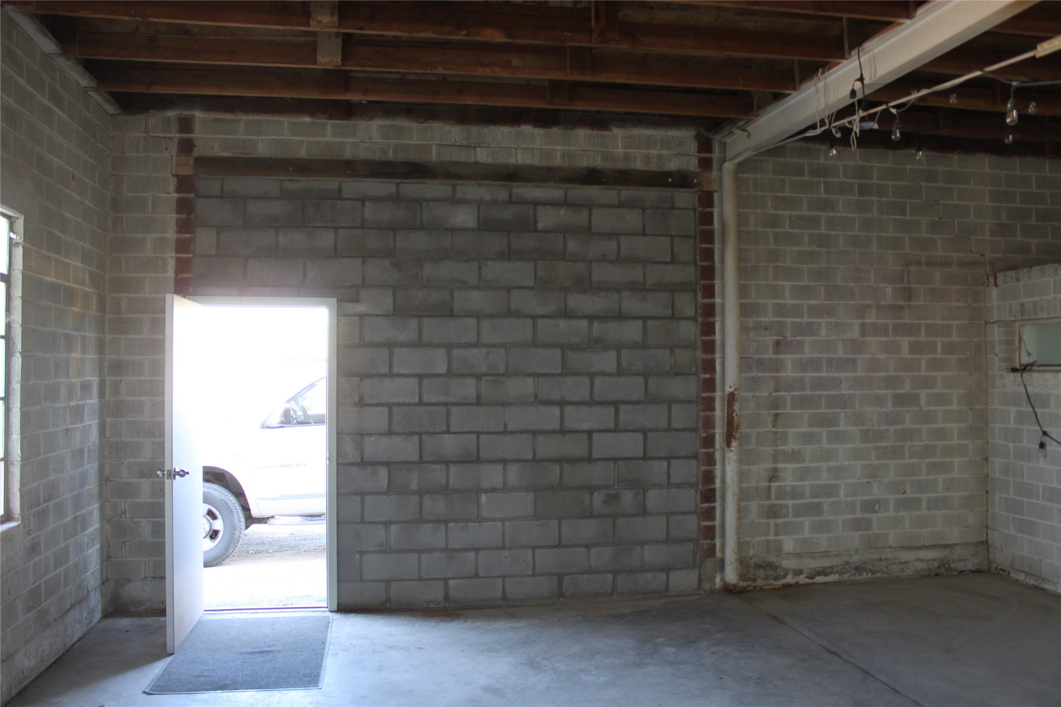 1220 Mineral Wells Highway Weatherford TX 76086