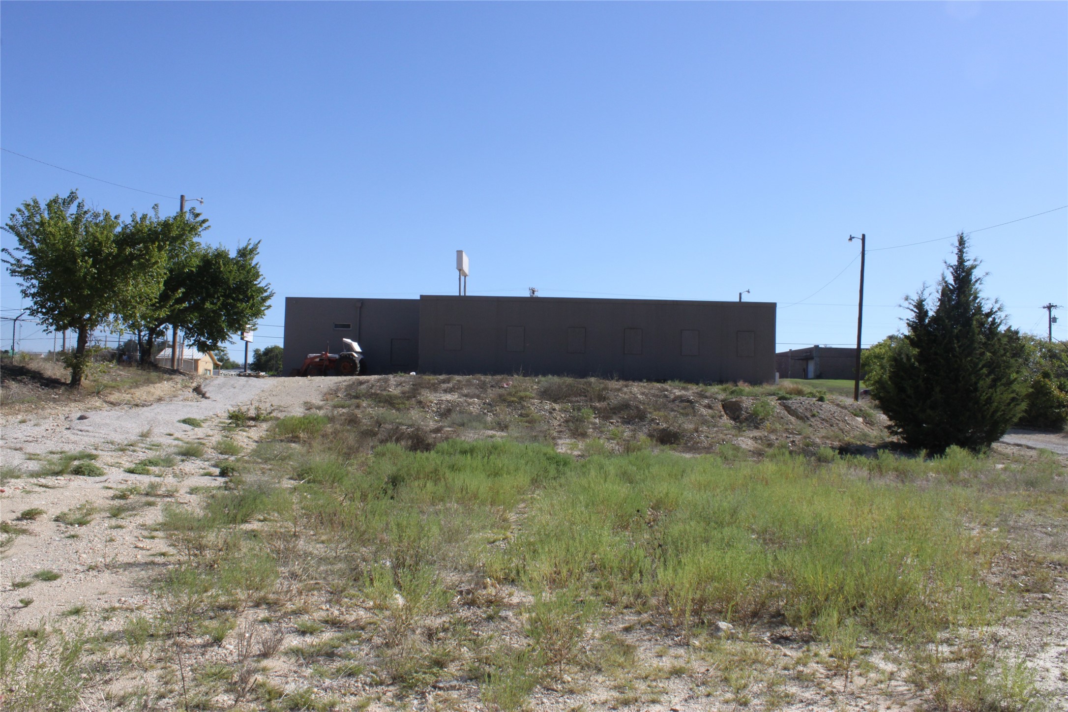 1220 Mineral Wells Highway Weatherford TX 76086