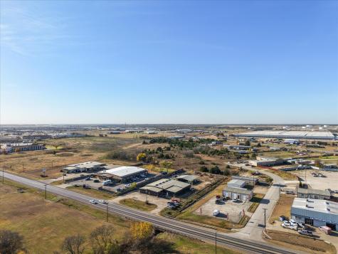 1742 S Us Highway 287 Corsicana TX 75110