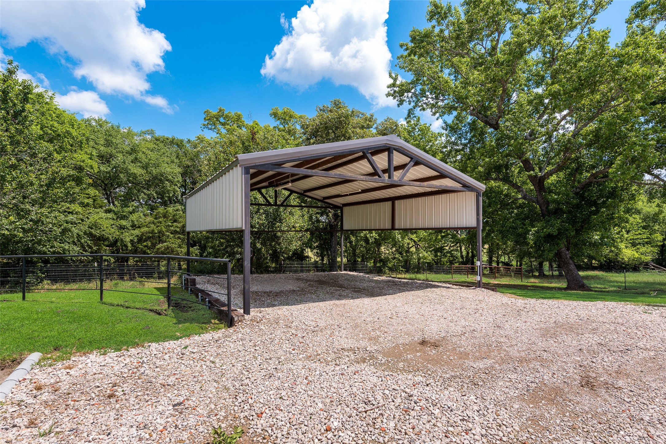 669 Vz County Road 2316 Canton TX 75103