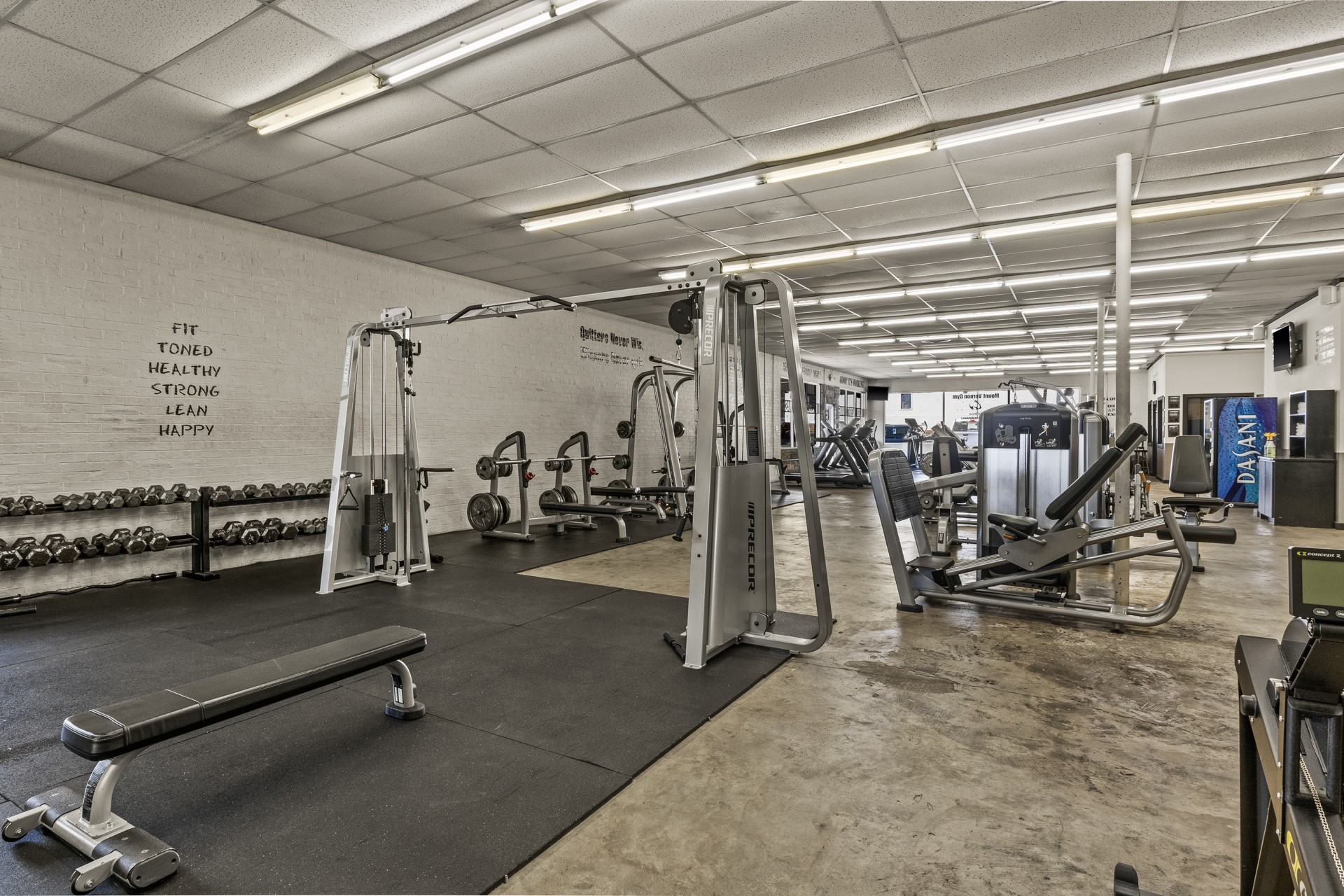 204 E Main Street Mount Vernon TX 75457