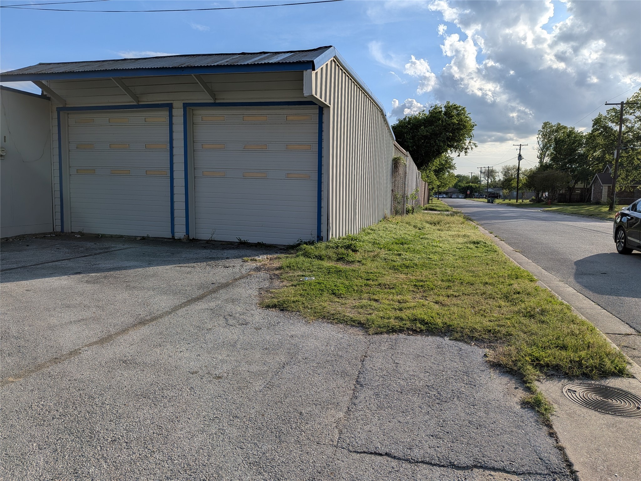 213 N Saginaw Boulevard Saginaw TX 76179