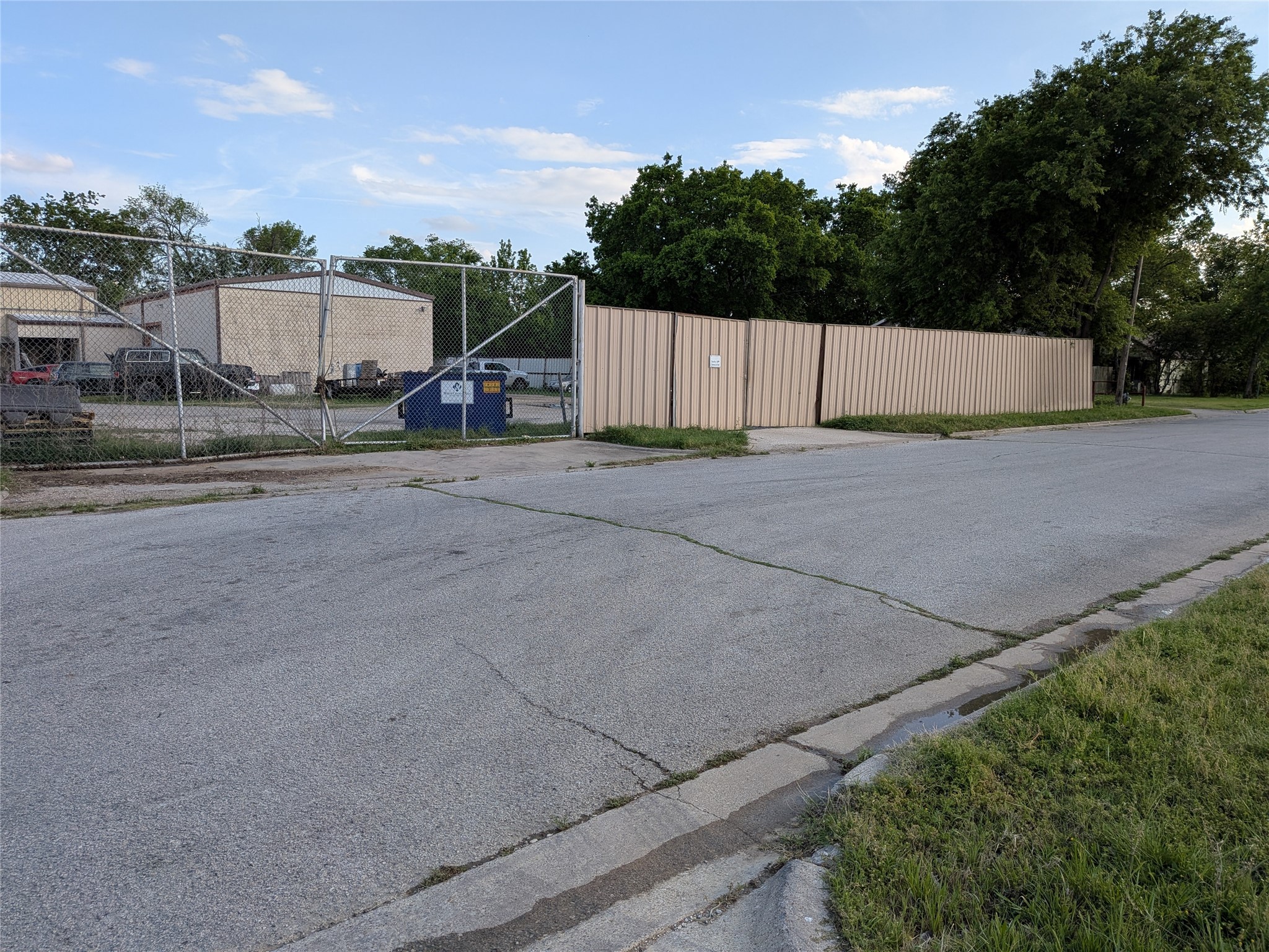 213 N Saginaw Boulevard Saginaw TX 76179