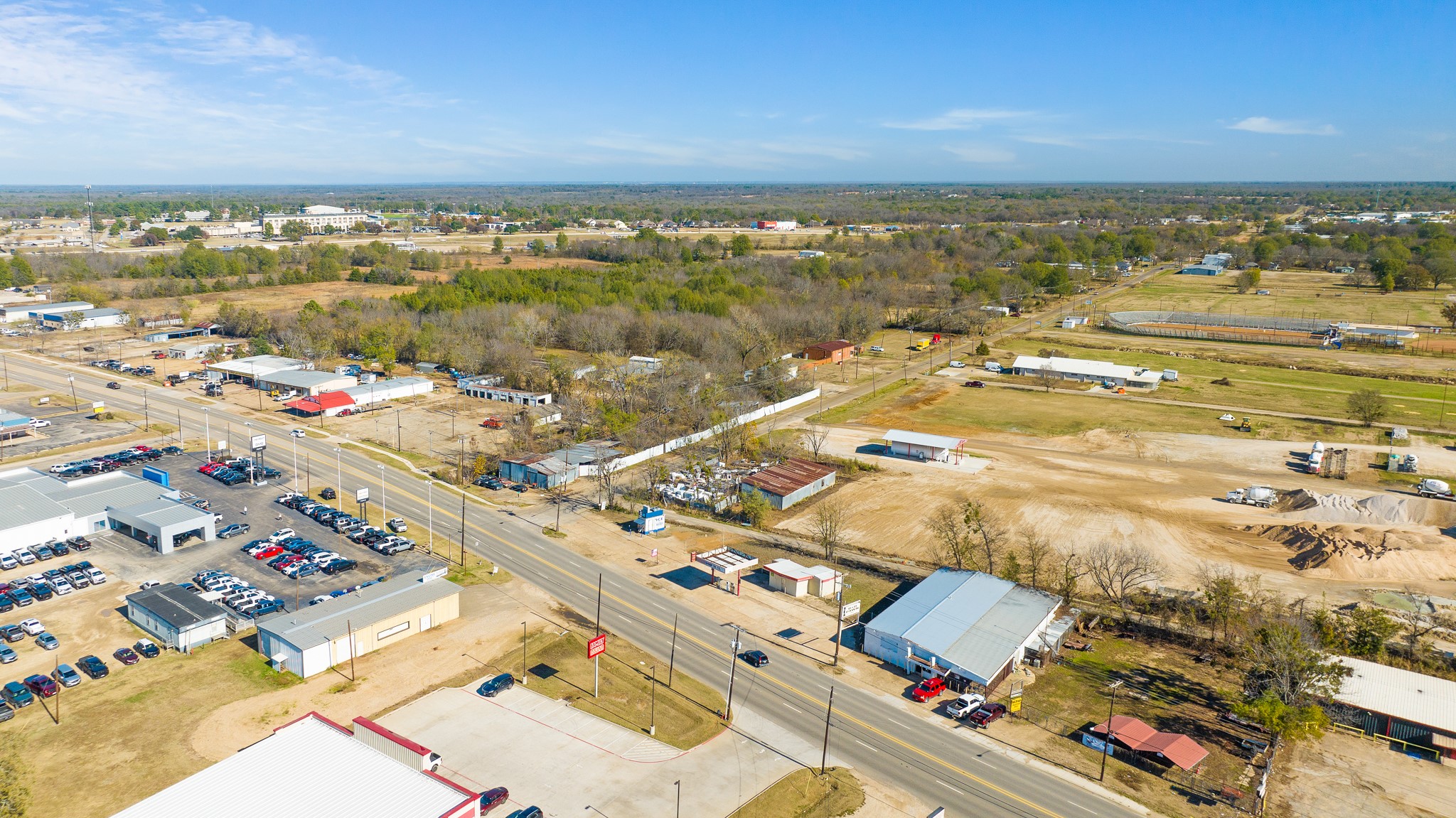 1810 N Main Street Paris TX 75460