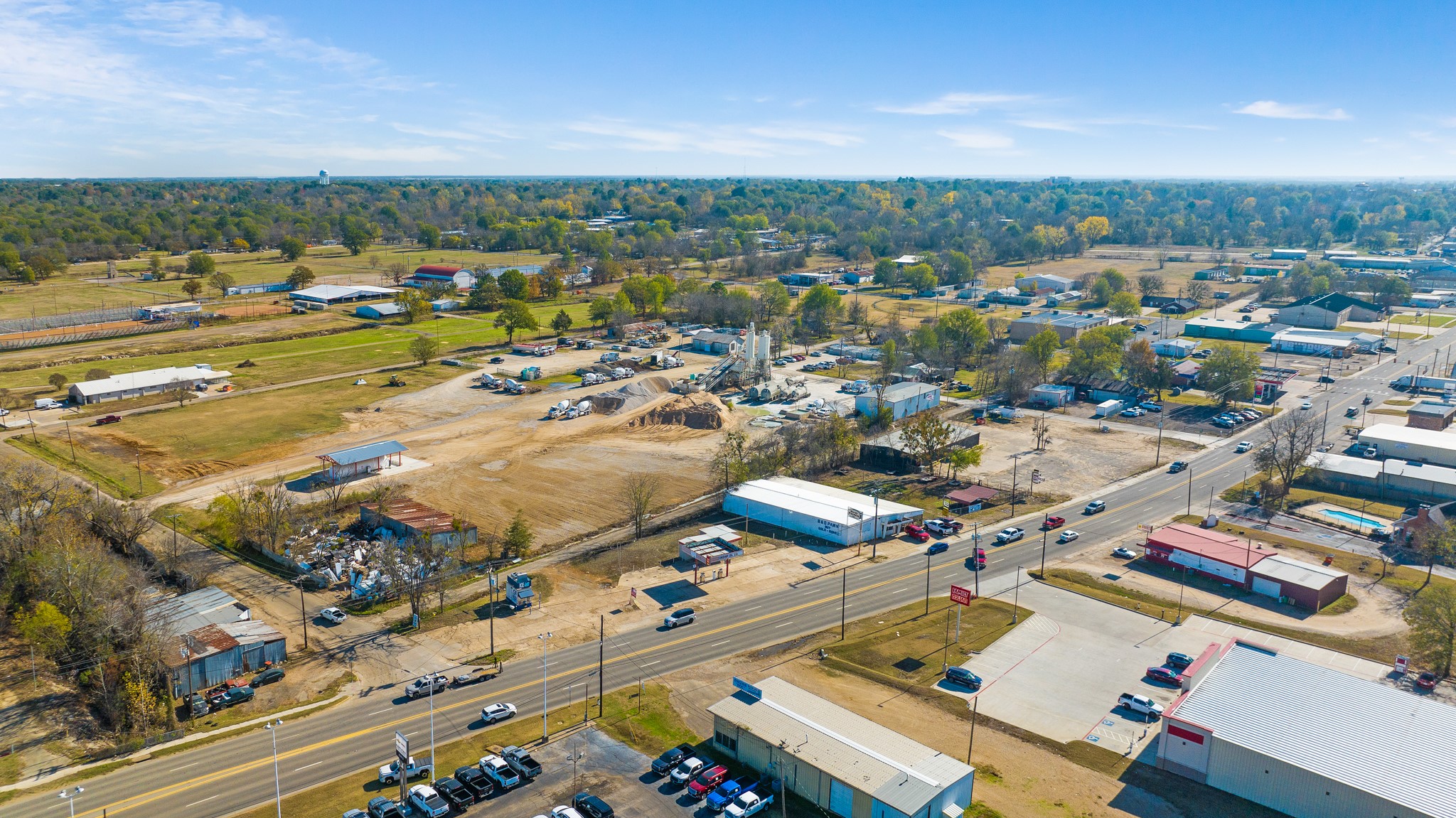 1810 N Main Street Paris TX 75460