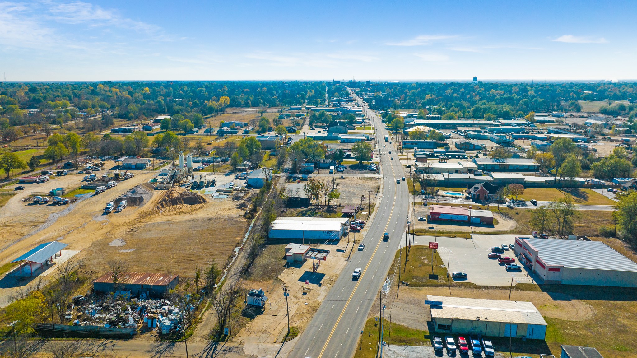 1810 N Main Street Paris TX 75460