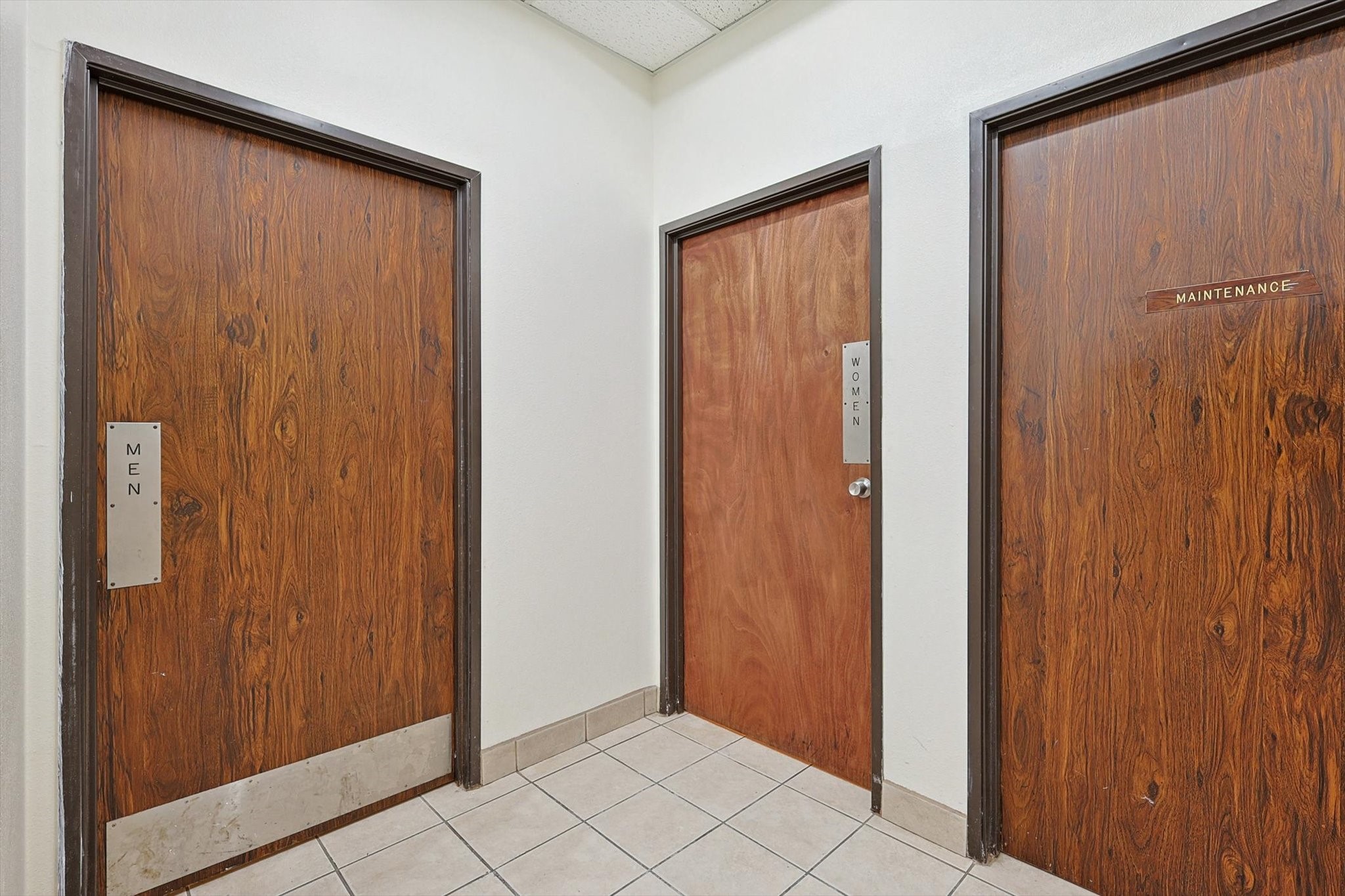 6960 Marvin D Love Freeway Dallas TX 75237