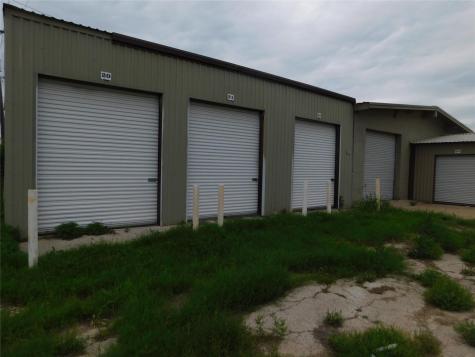 1401 N Neches Street Coleman TX 76834