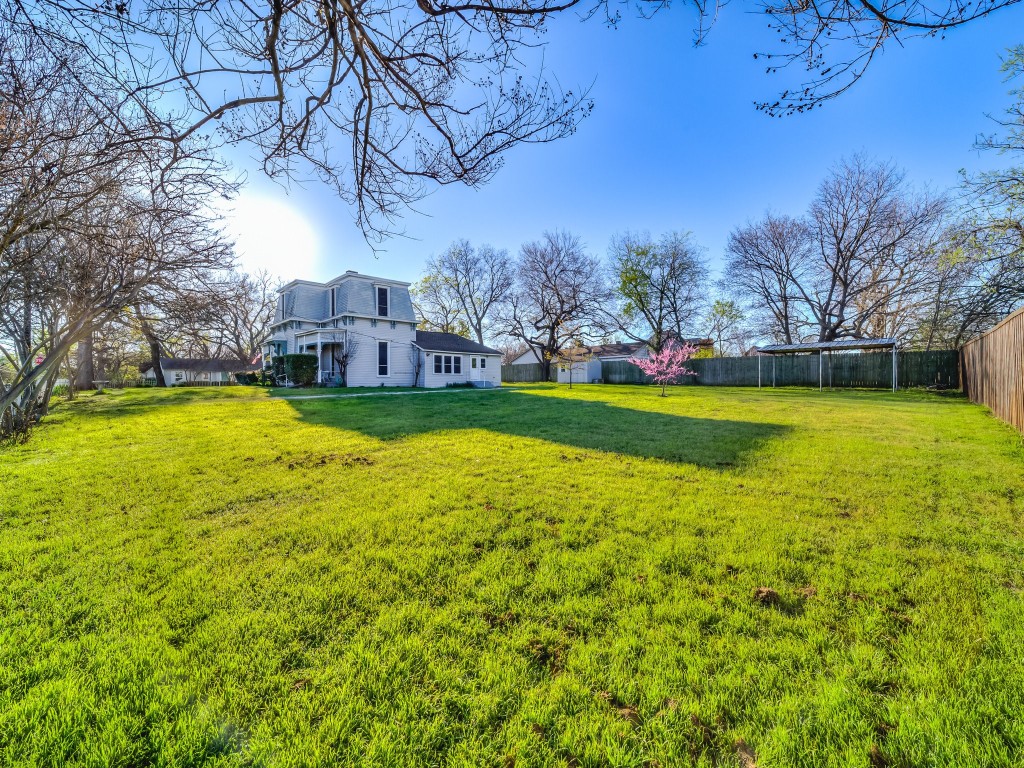 400 S Washington Street Pilot Point TX 76258