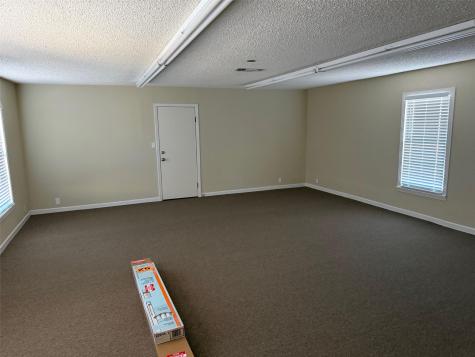 1012 Fort Worth Highway Weatherford TX 76086