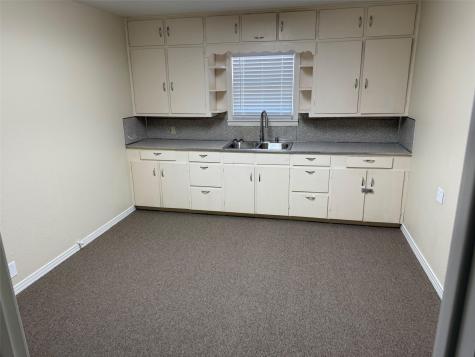 1012 Fort Worth Highway Weatherford TX 76086