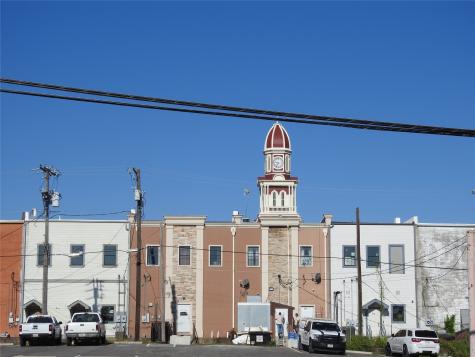 404 Chestnut Street Bonham TX 75418