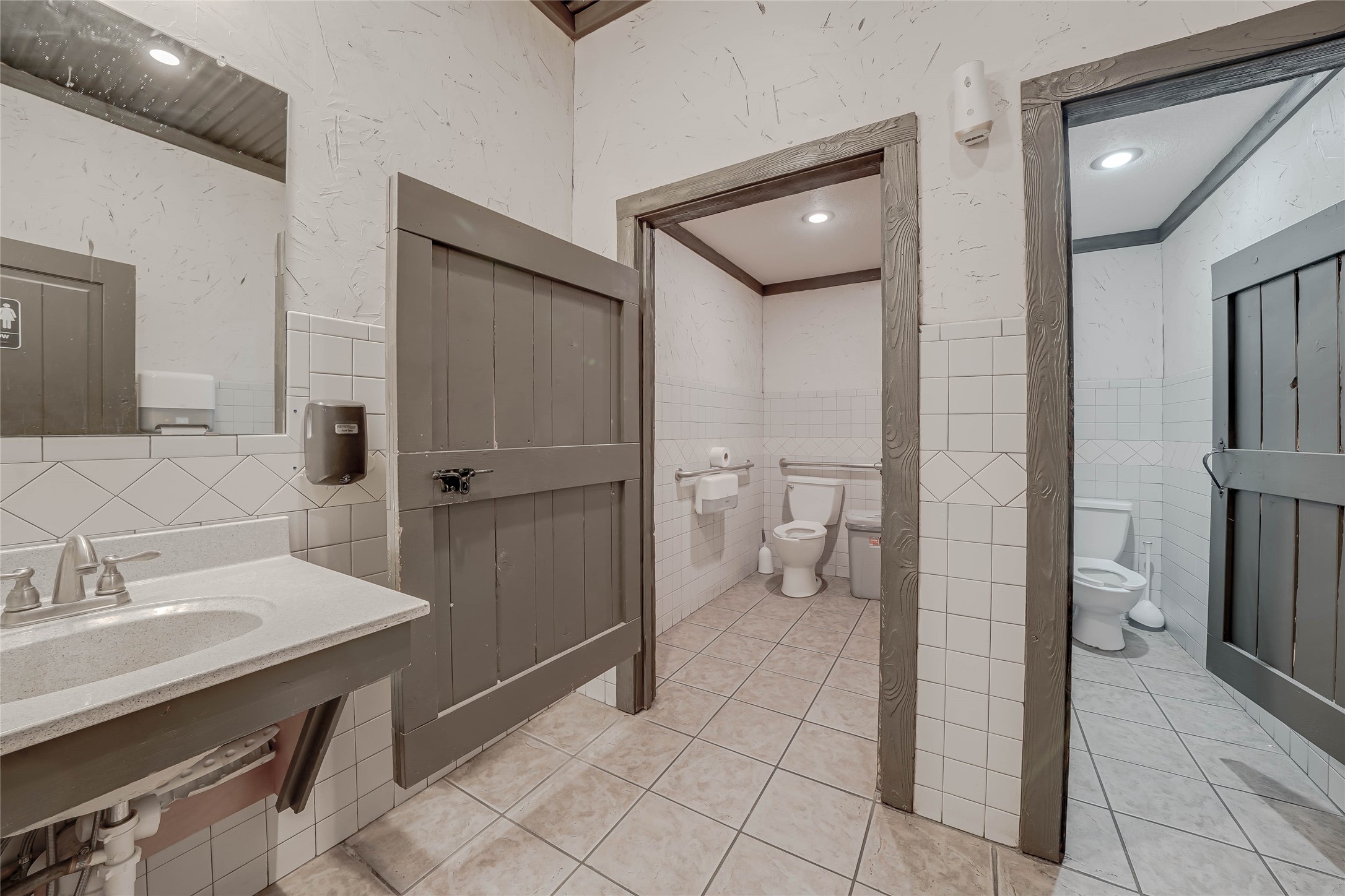 215 27th Avenue Mineral Wells TX 76067