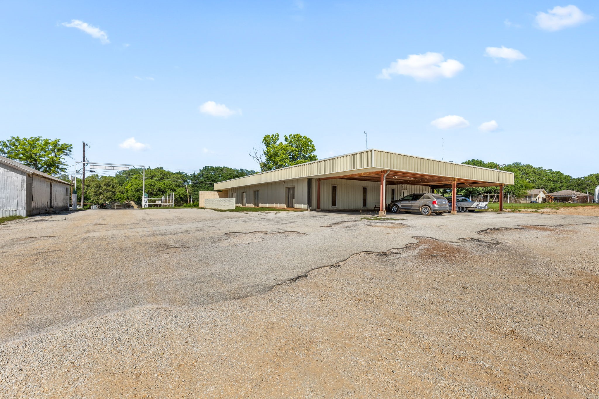 528 Us Highway 380 W Graham TX 76450