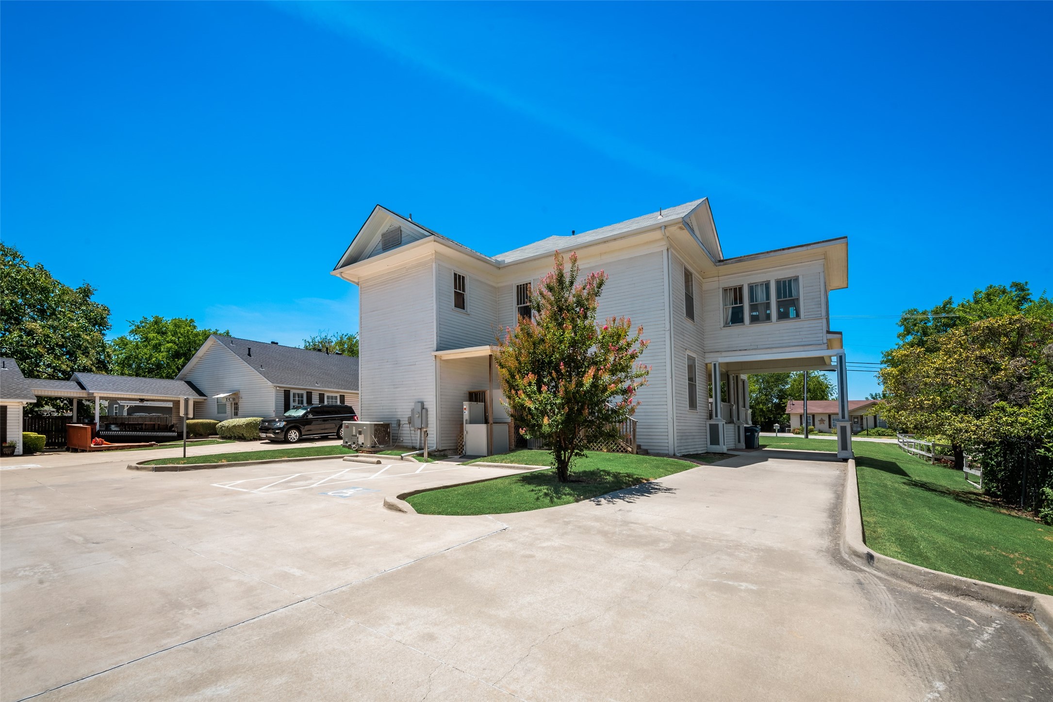 908 N Goliad Street Rockwall TX 75087