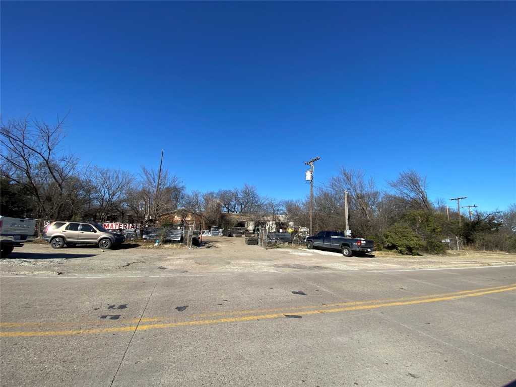 5417 S Peachtree Road Balch Springs TX 75180