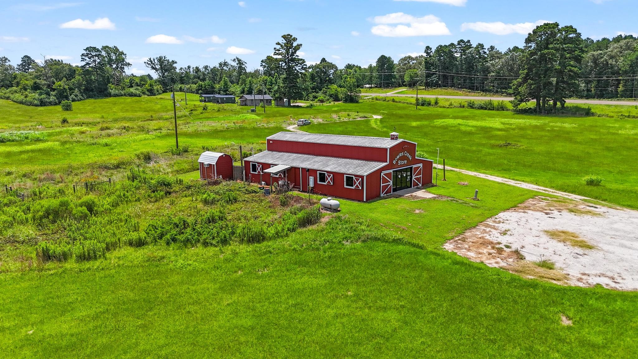 11074 W 64 (Store/Restaurant) Highway Overton TX 75684