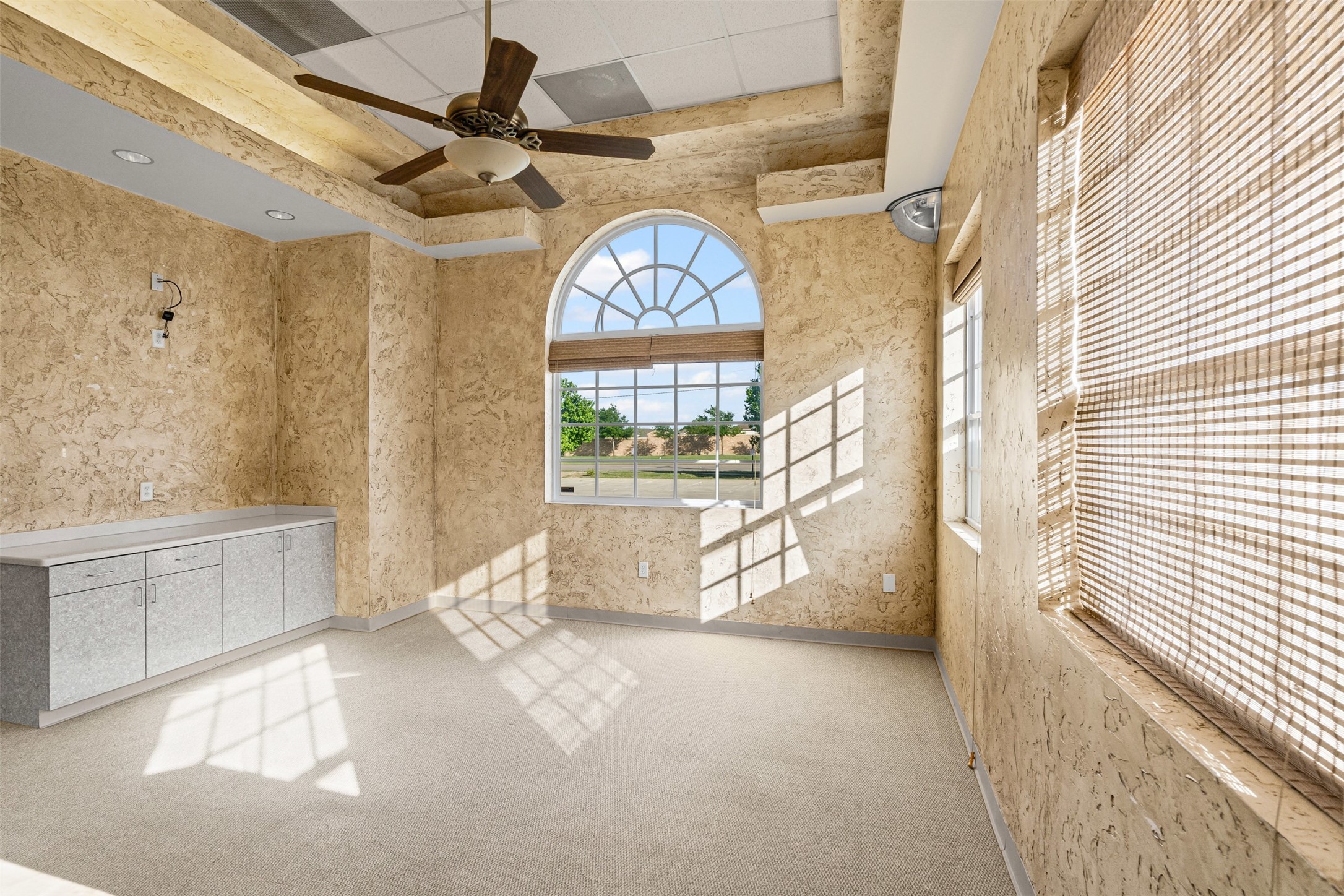 779 E Fm 1187 Crowley TX 76036