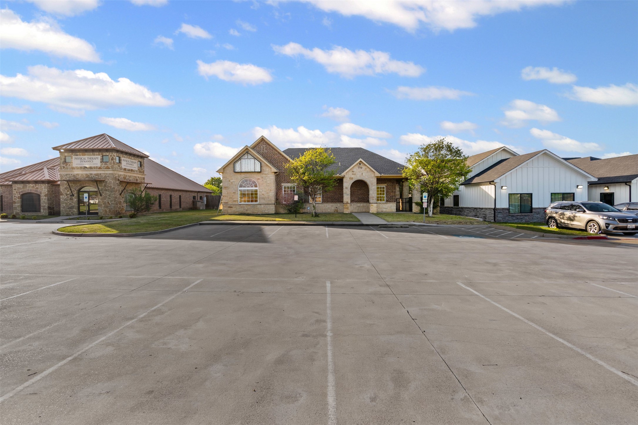 779 E Fm 1187 Crowley TX 76036