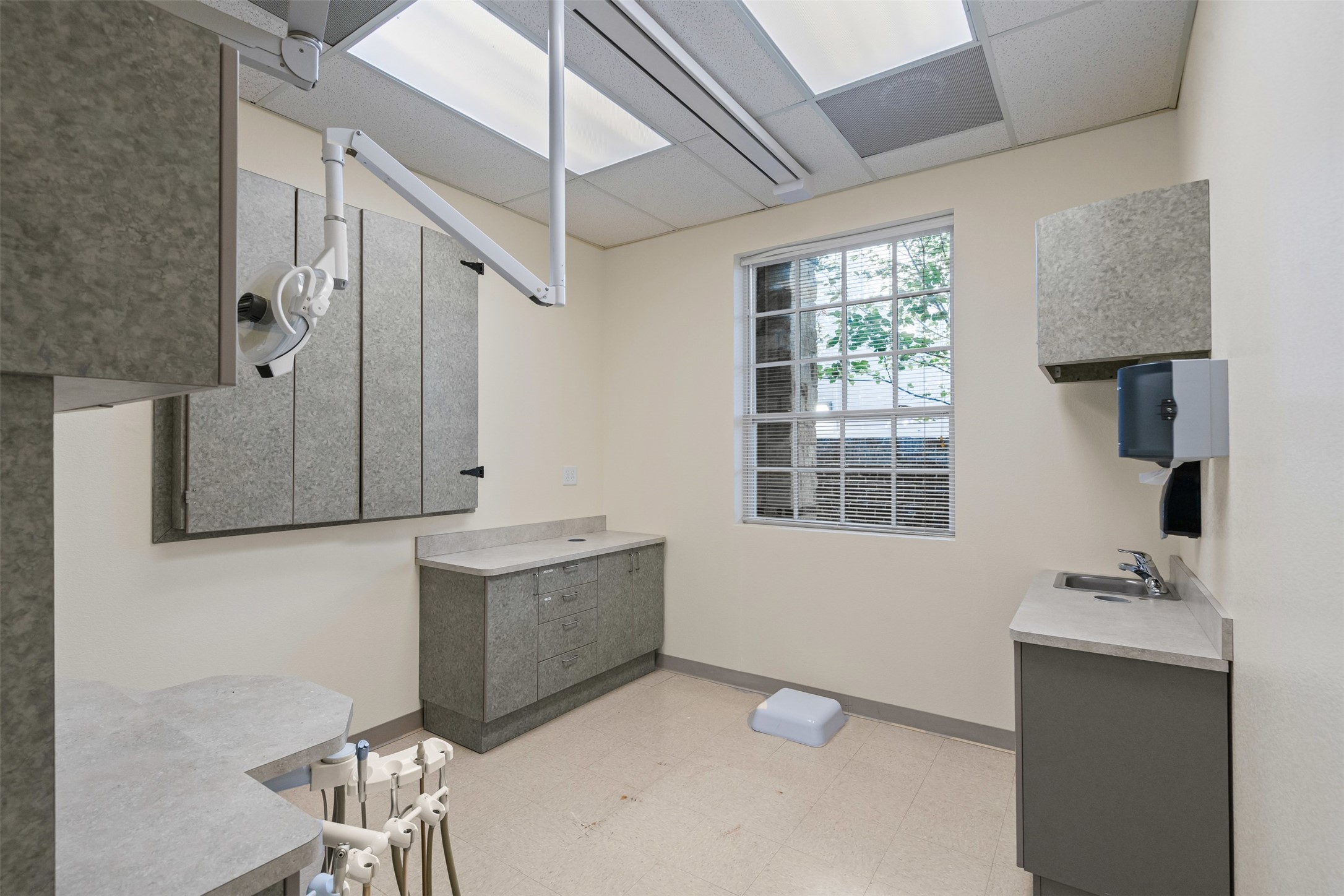 779 E Fm 1187 Crowley TX 76036