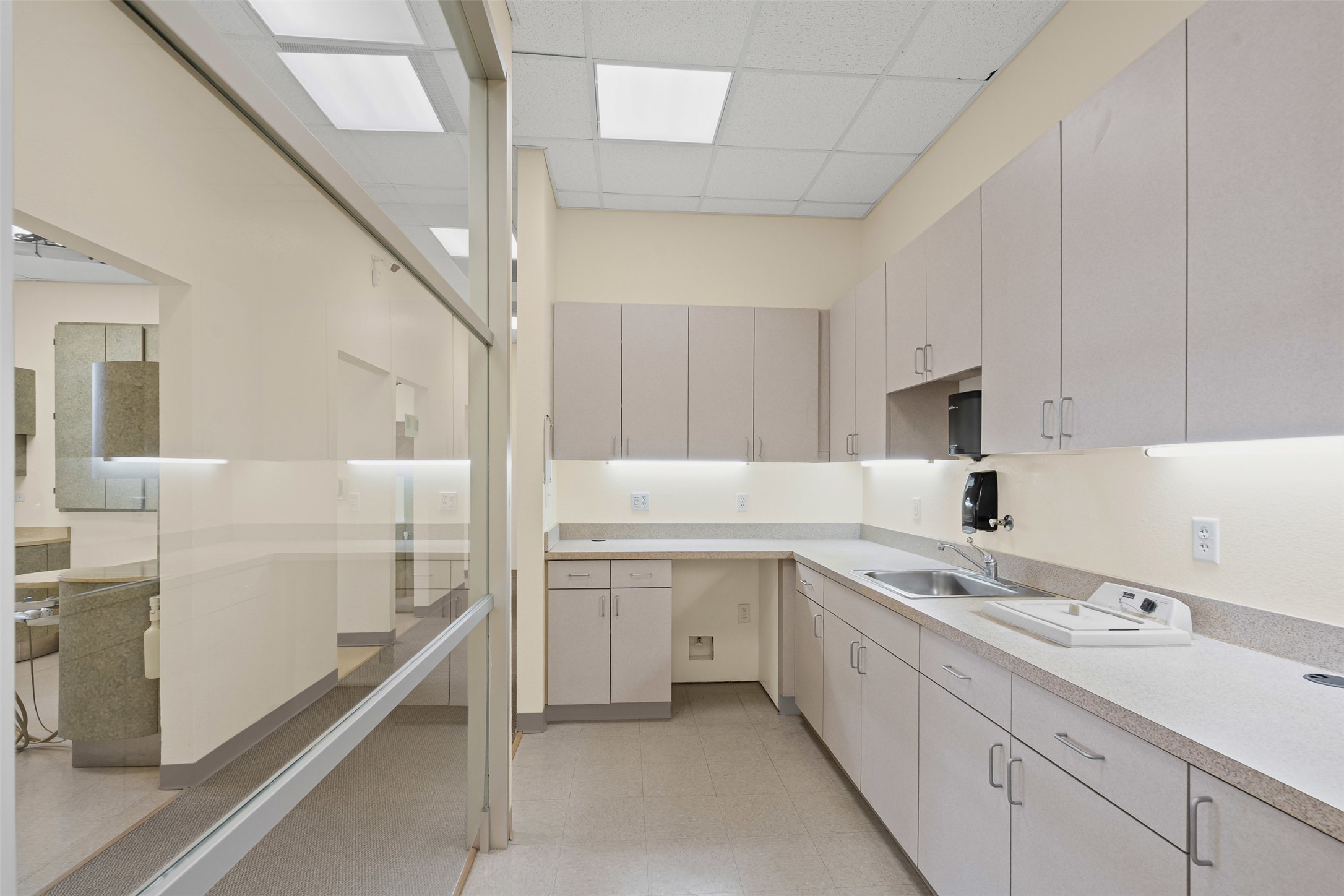 779 E Fm 1187 Crowley TX 76036