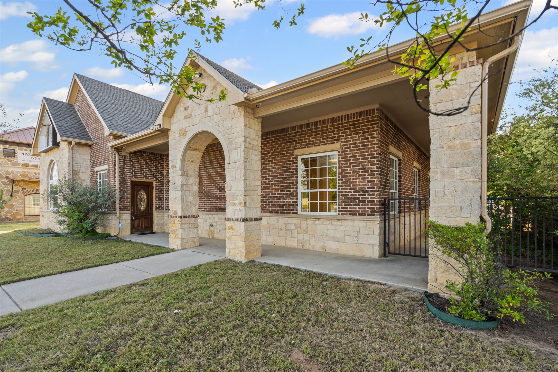 779 E Fm 1187 Crowley TX 76036