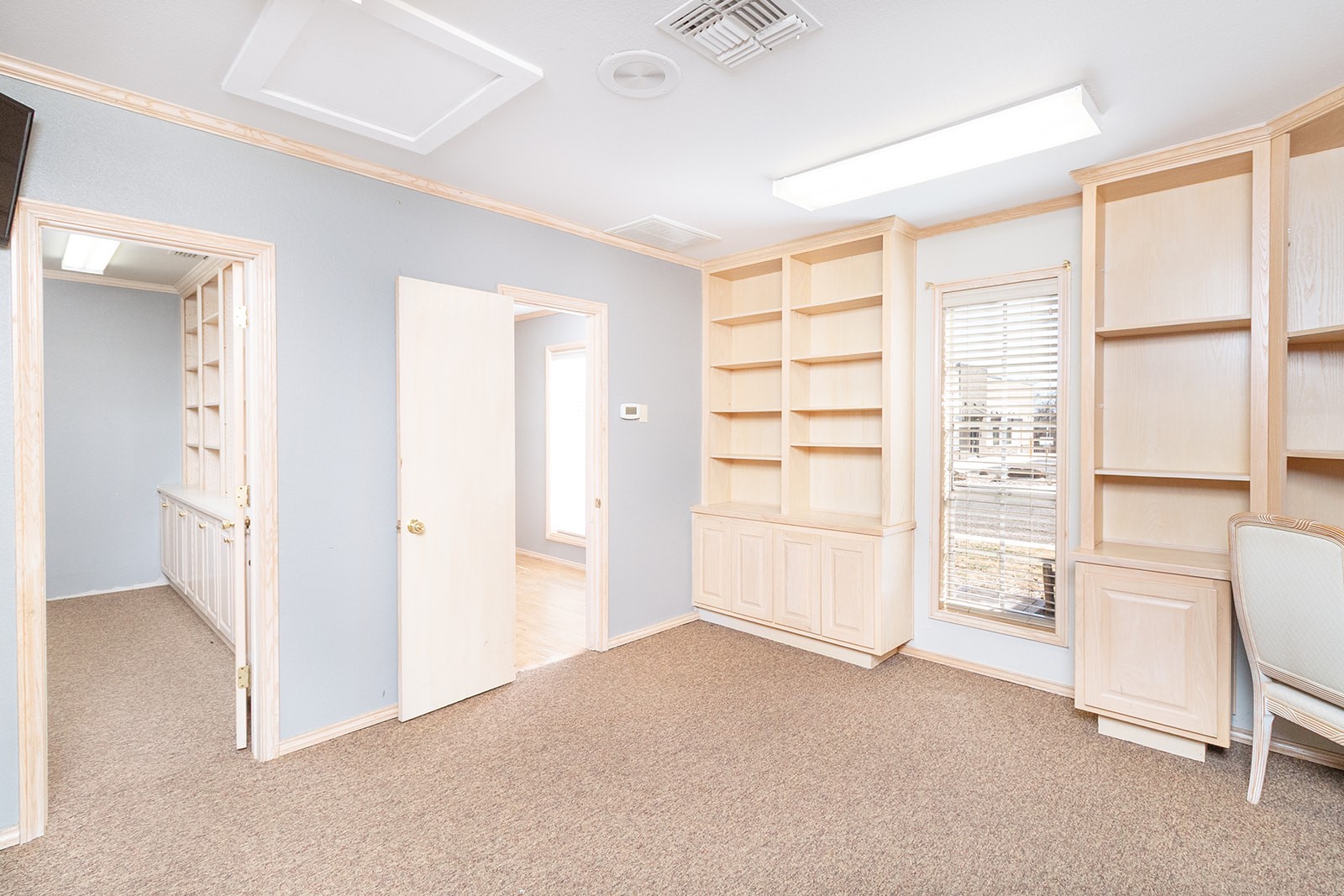 305 W Dallas Street Llano TX 78643
