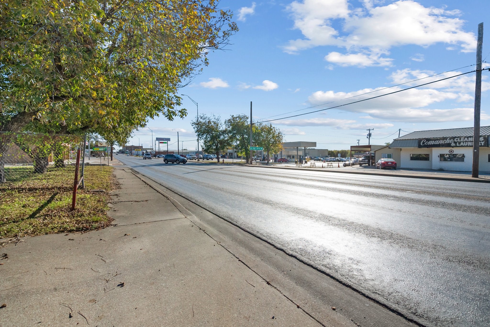 503 Central Comanche TX 76442