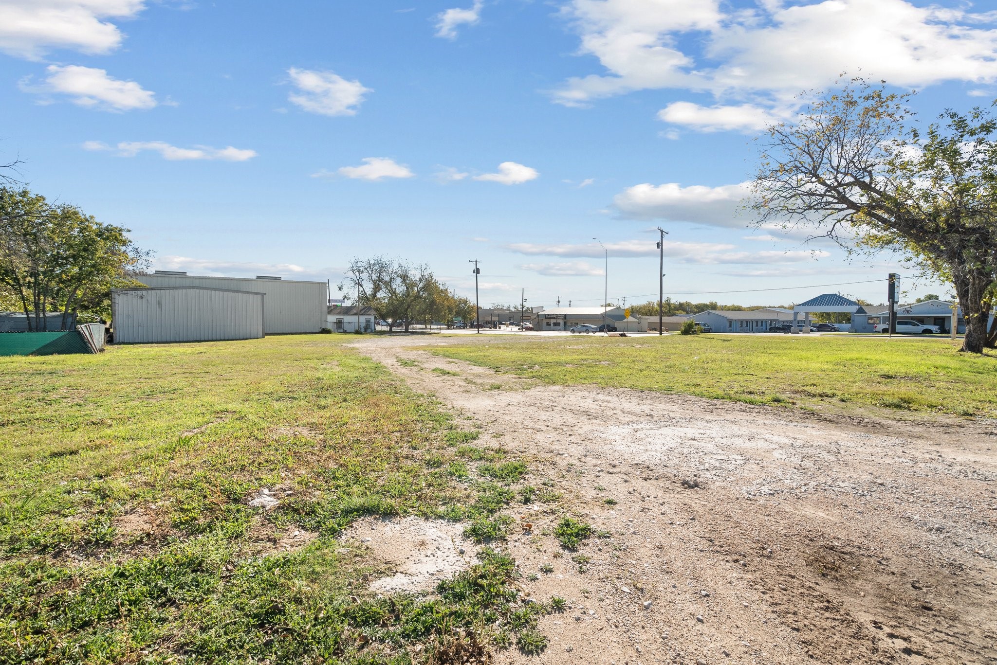 503 Central Comanche TX 76442