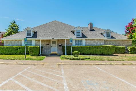 2719 Bolton Boone Drive Desoto TX 75115