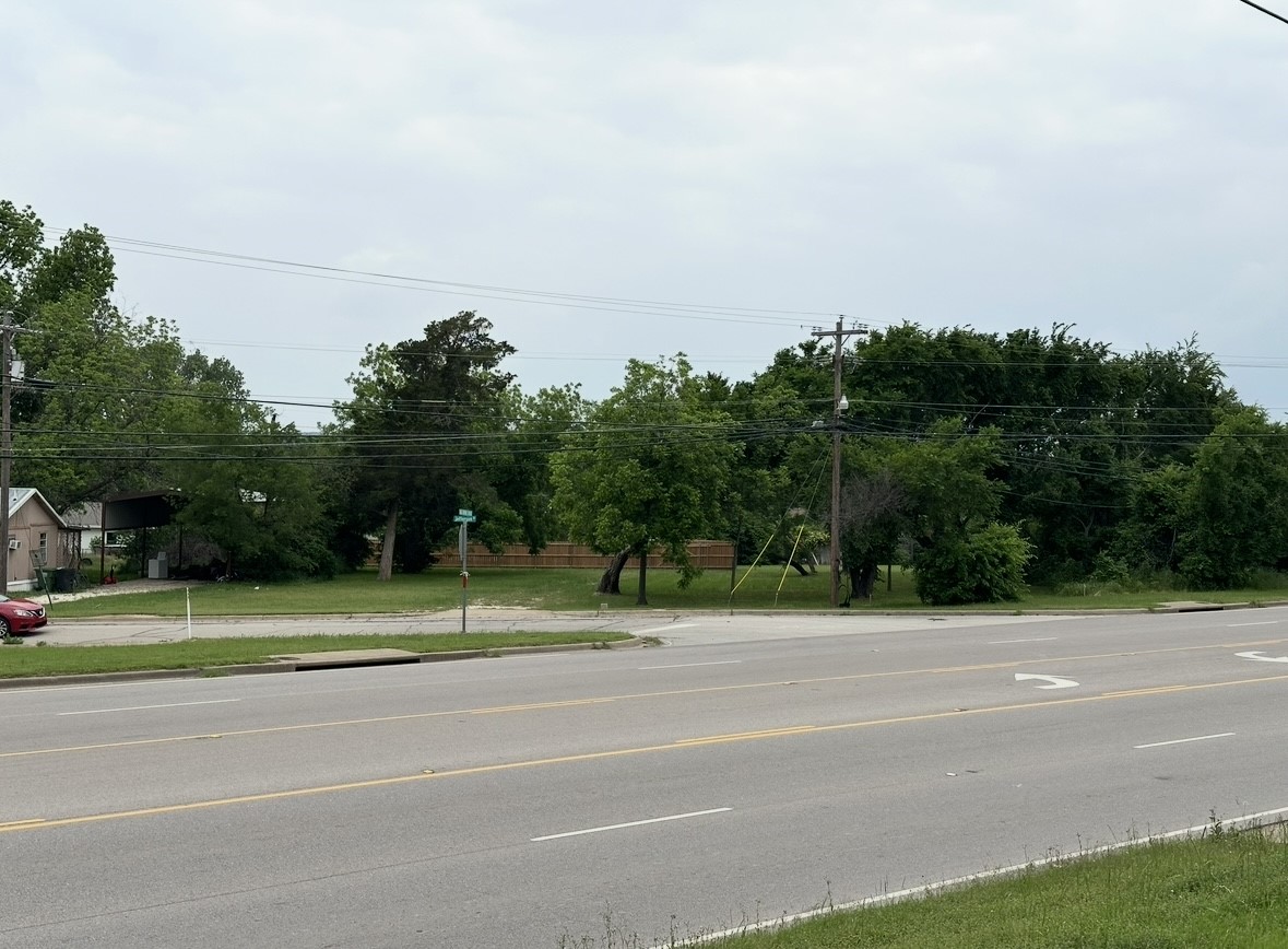 613 S Jefferson Avenue Glen Rose TX 76043