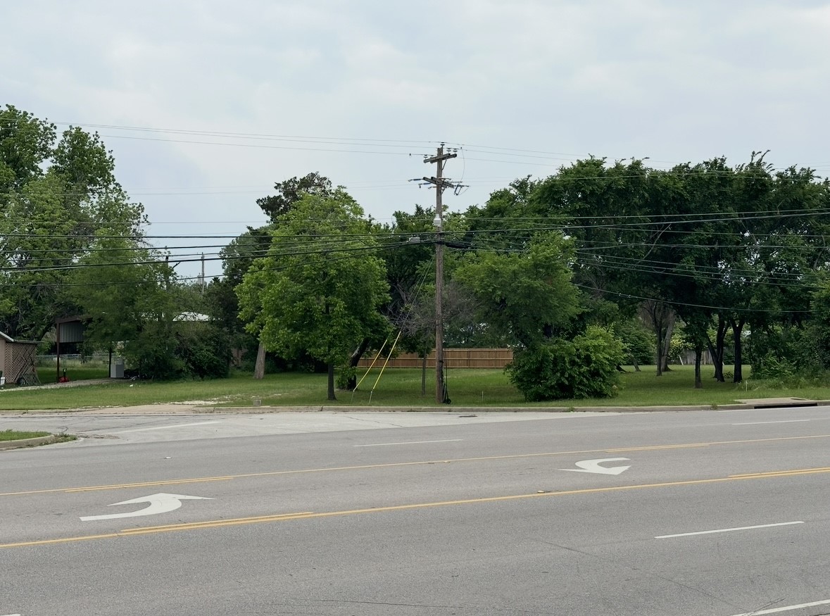 613 S Jefferson Avenue Glen Rose TX 76043