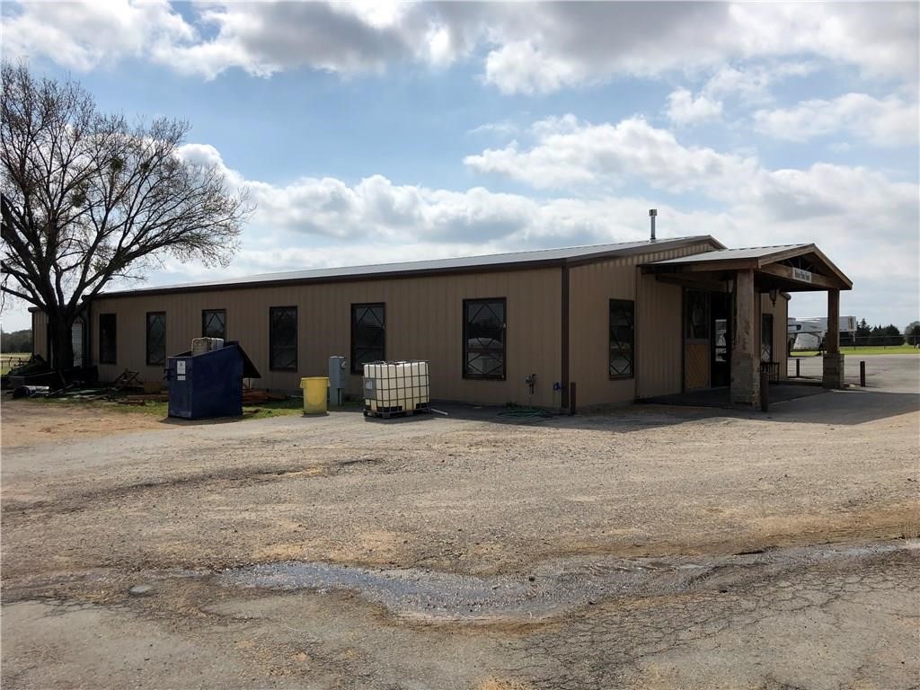 1019 & 1000 Spring Hill Road Aubrey TX 76227