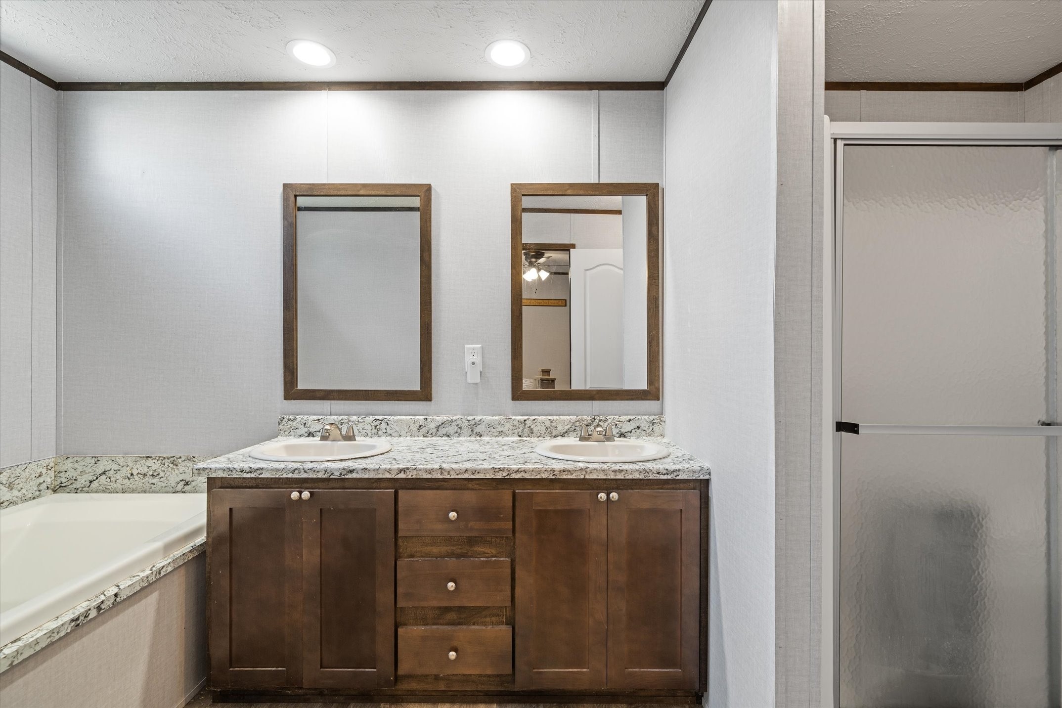 9830 E Us-80 Terrell TX 75161