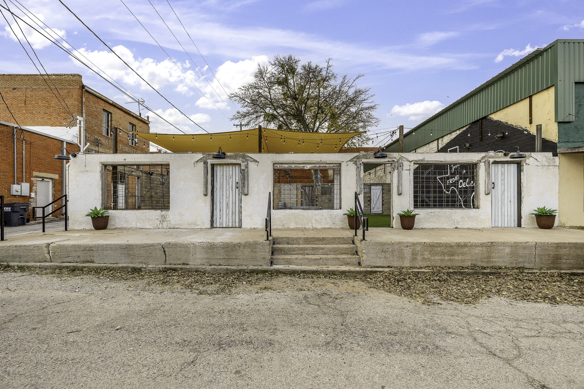 124 W Gonzales Avenue De Leon TX 76444