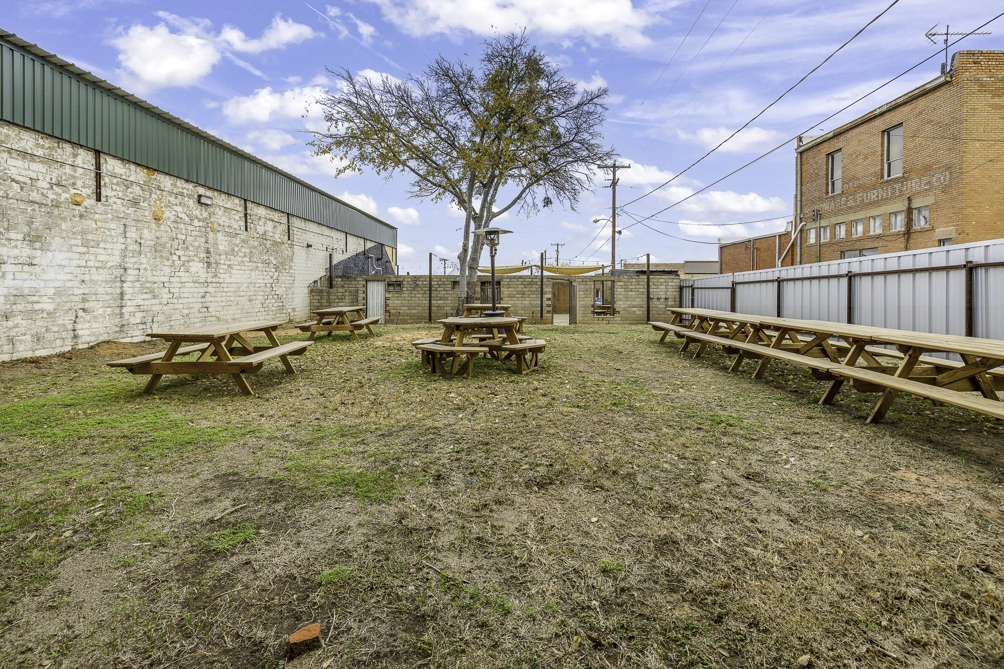 124 W Gonzales Avenue De Leon TX 76444