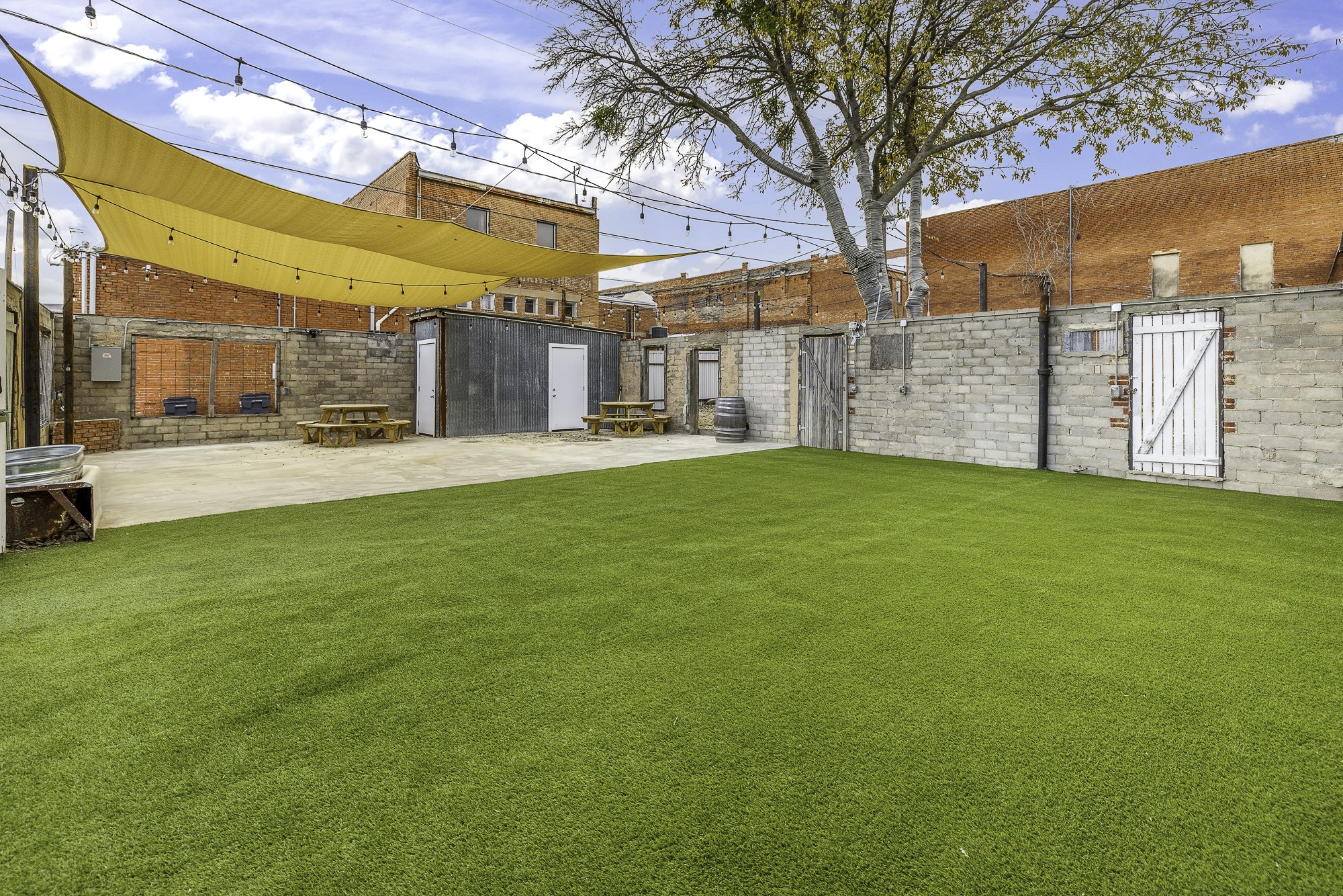124 W Gonzales Avenue De Leon TX 76444