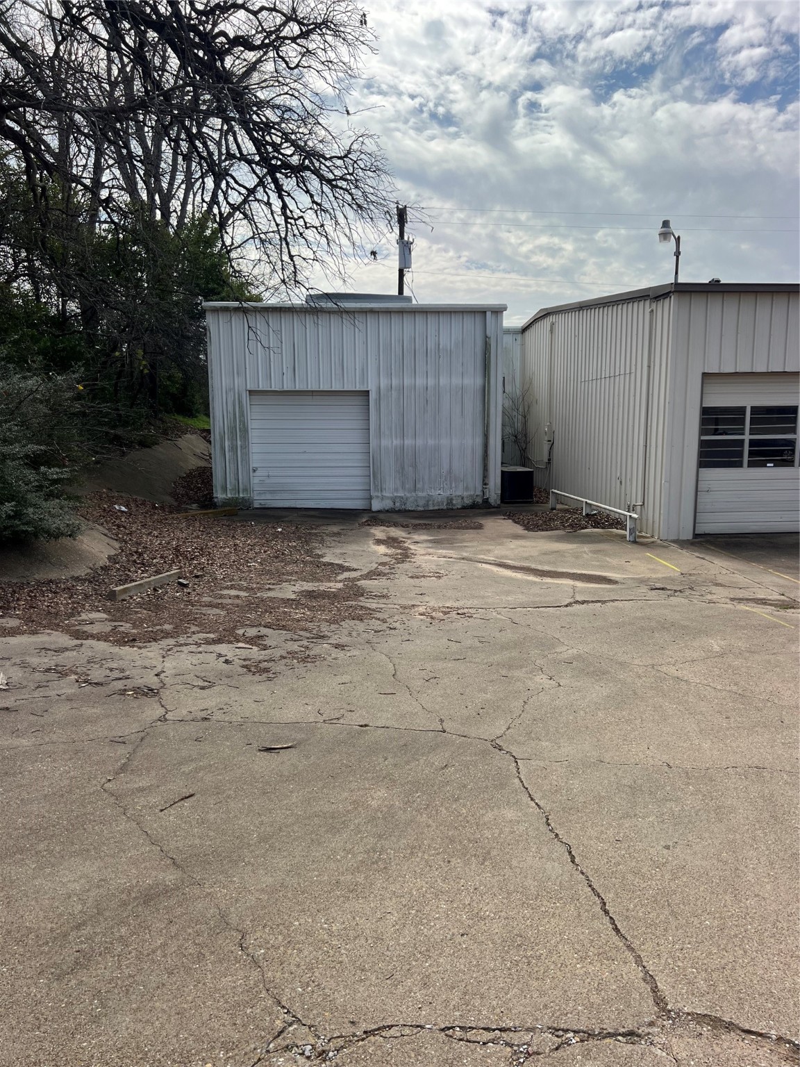 209 S Palestine Street Athens TX 75751