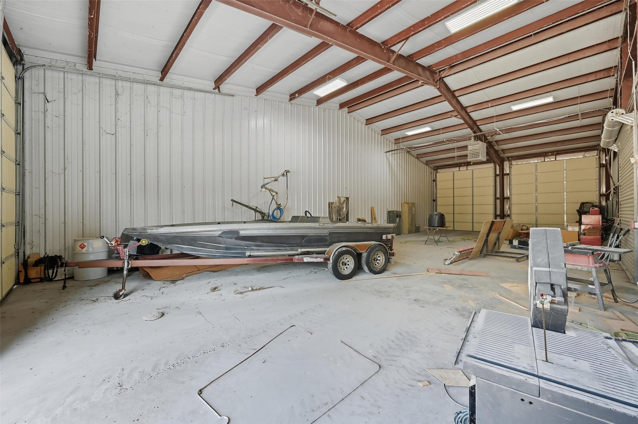 180 E Chapman Drive Sanger TX 76266