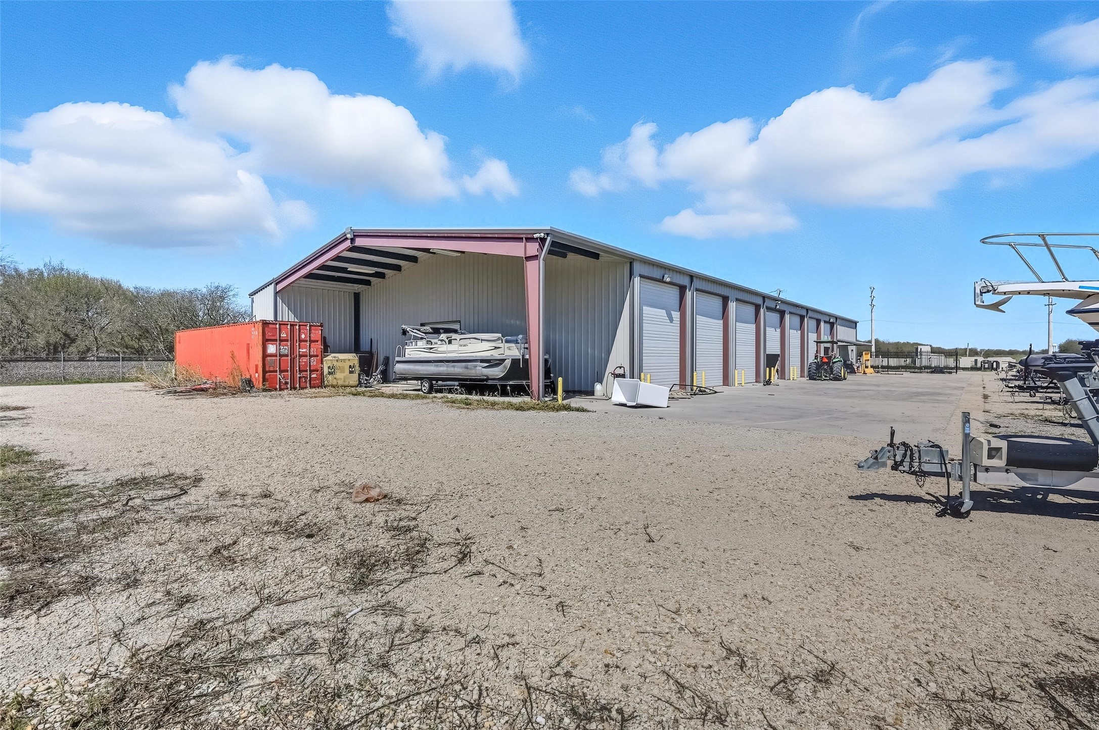 180 E Chapman Drive Sanger TX 76266