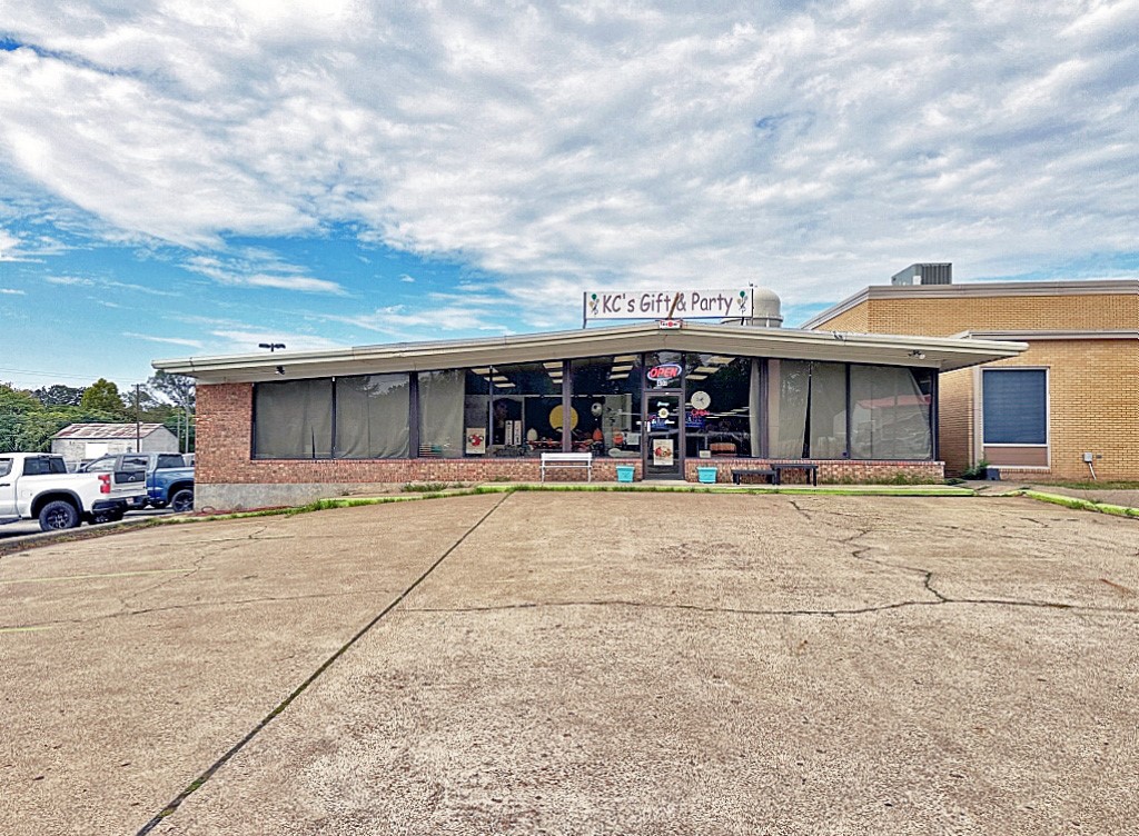 407 E Tyler Street Athens TX 75751