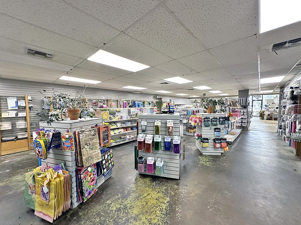 407 E Tyler Street Athens TX 75751