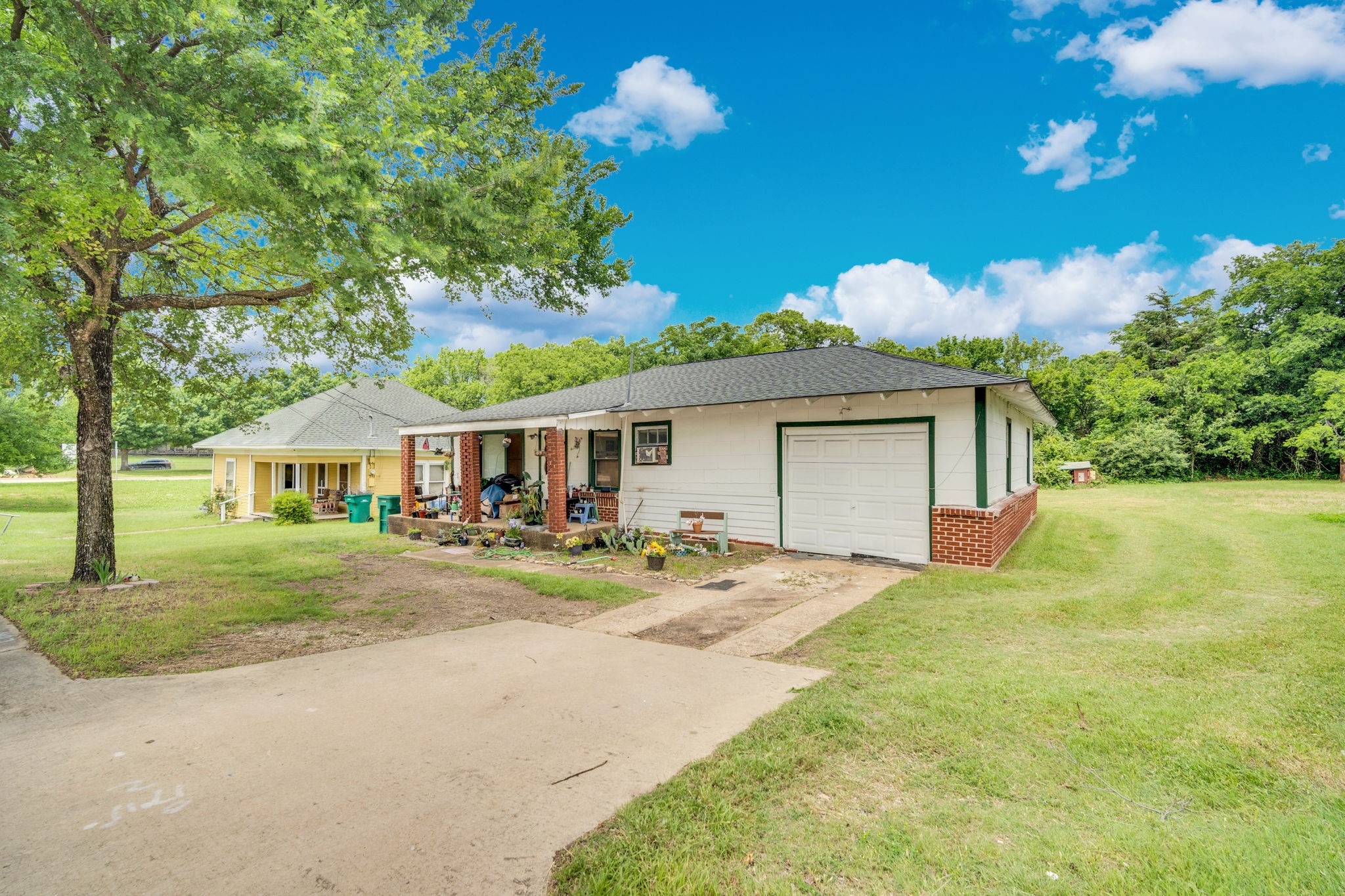 301 W Belt Line Road Cedar Hill TX 75104
