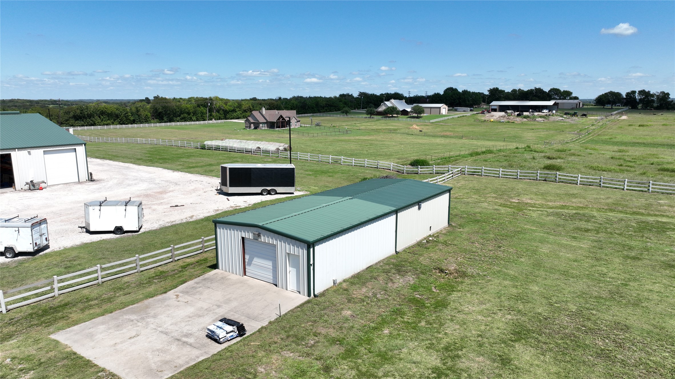 1253 N Hill Street N Van Alstyne TX 75495