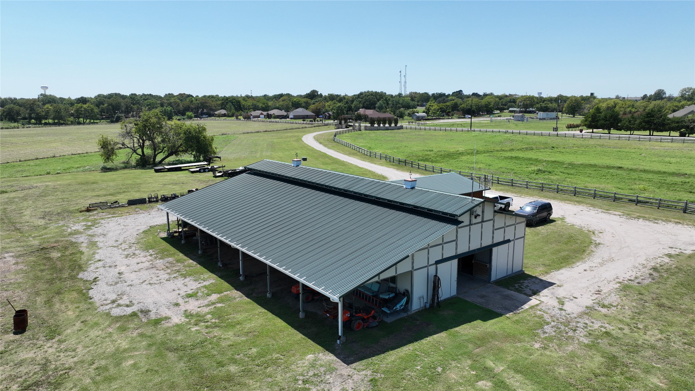 1253 N Hill Street N Van Alstyne TX 75495