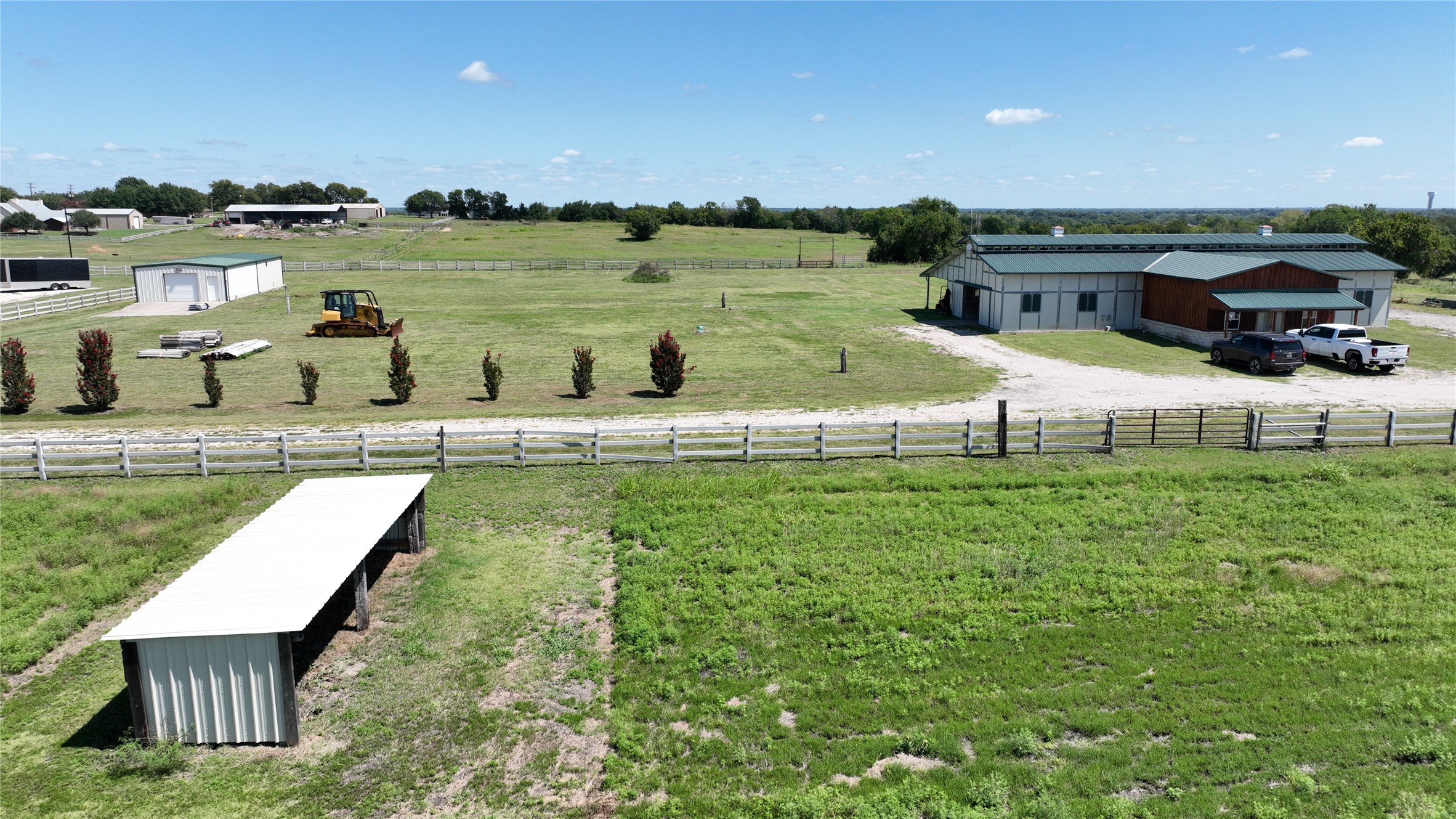 1253 N Hill Street N Van Alstyne TX 75495