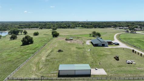 1253 N Hill Street N Van Alstyne TX 75495