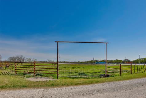 3511 S Interstate 35 Gainesville TX 76240