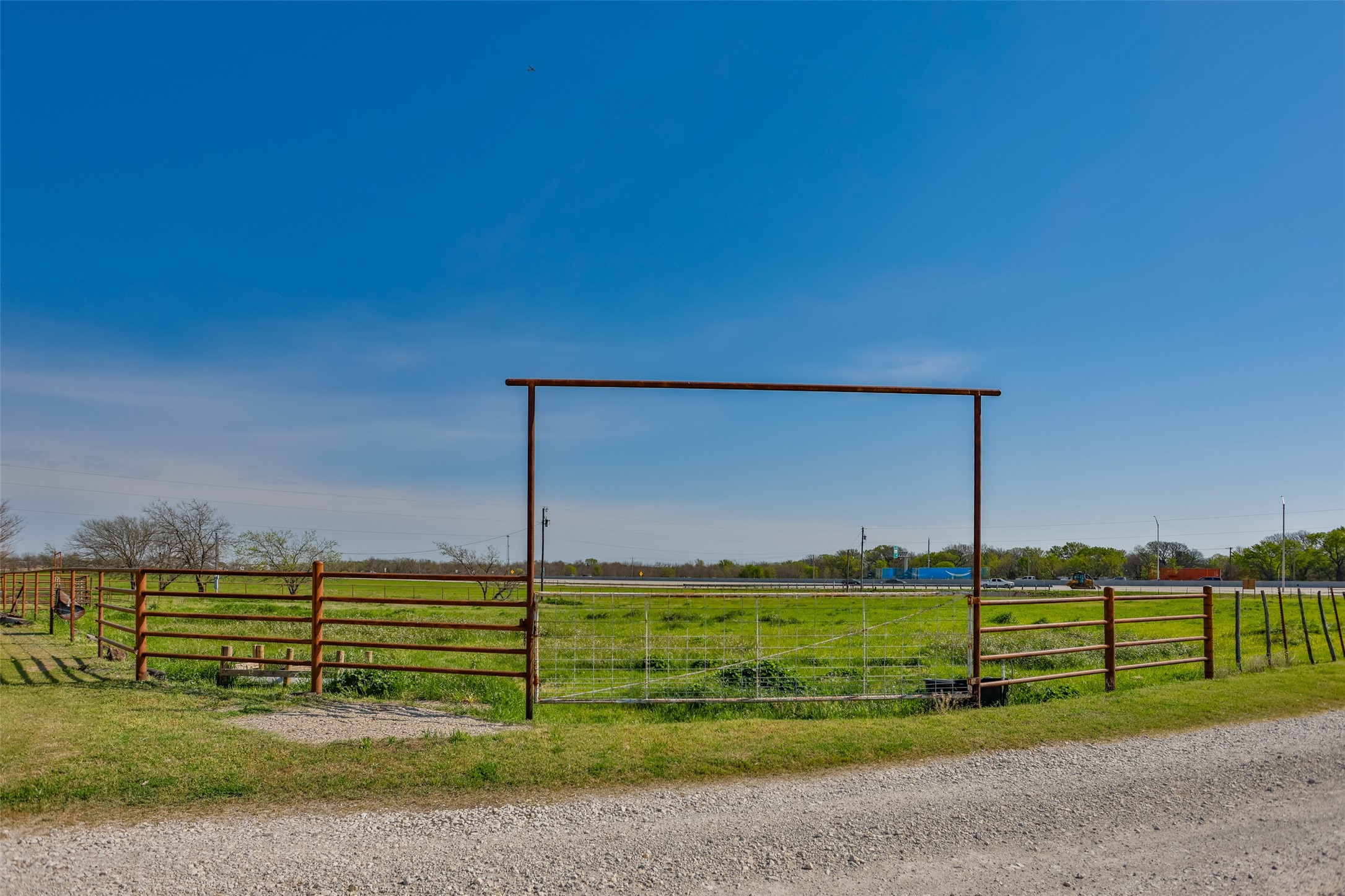 3511 S Interstate 35 Gainesville TX 76240