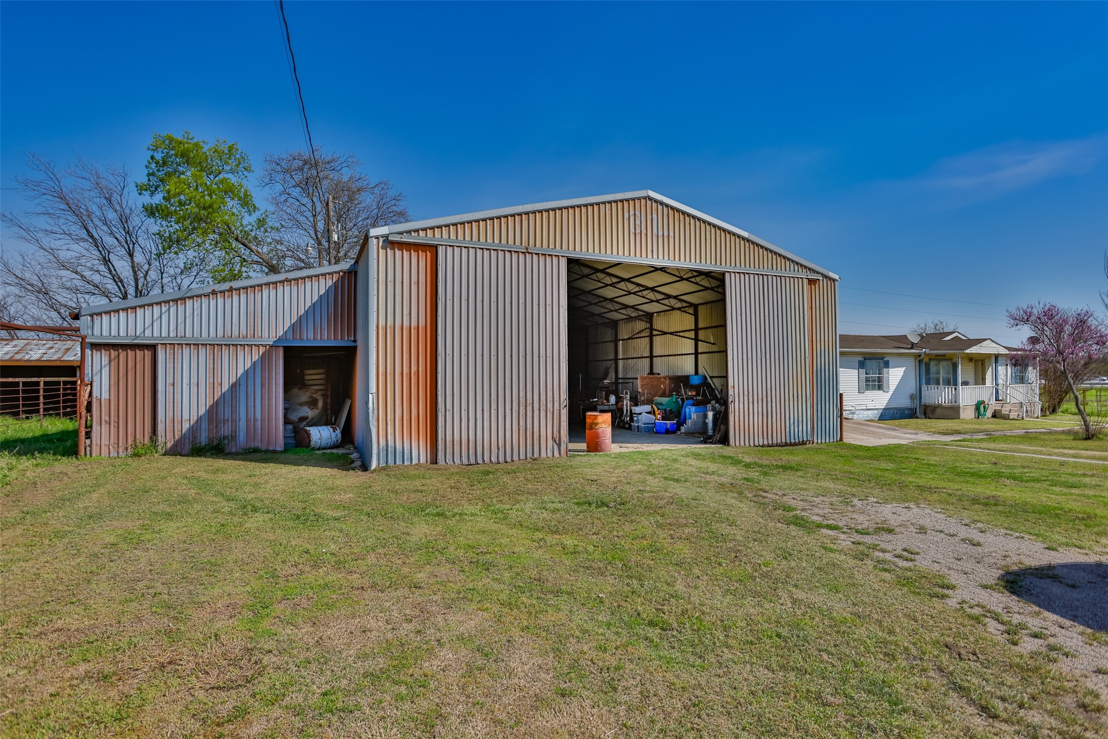 3511 S Interstate 35 Gainesville TX 76240